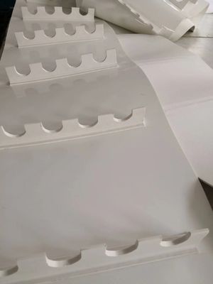 गैर प्रवाहकीय पीवीसी कन्वेयर बेल्ट पेट्रोल चिकना चमकदार 2ply 3ply
