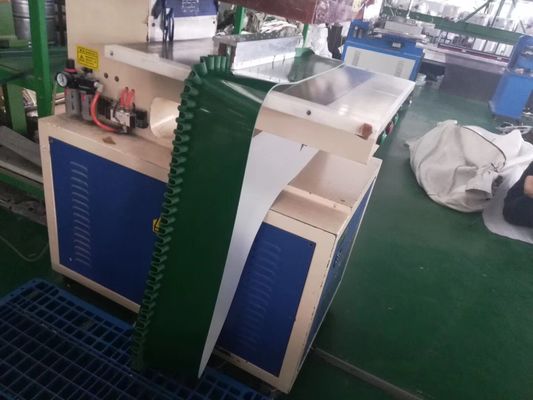 ब्लैक ग्रीन व्हाइट पीवीसी कन्वेयर बेल्ट मैट फिनिश 1 मिमी -8 मिमी